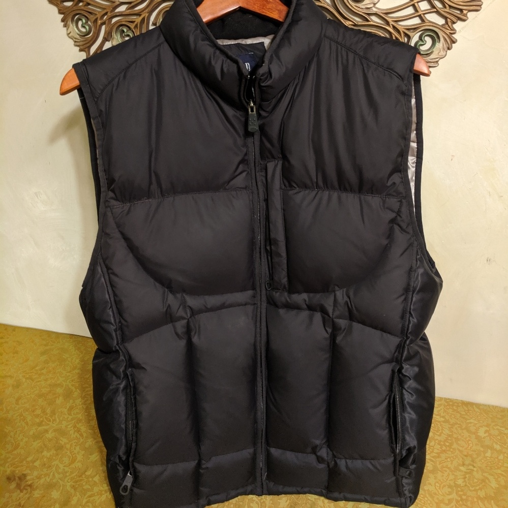 Gap Black Winter Vest